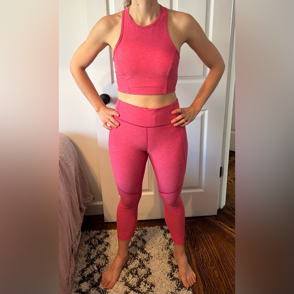 Outdoor voices 3/4 warmup legging in flamingo